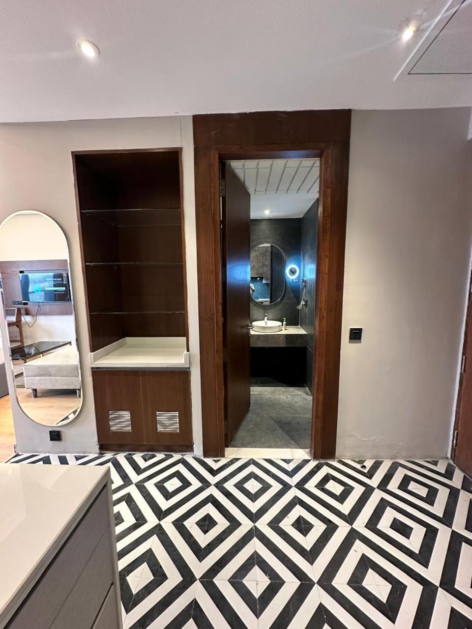 Urban Abodes Aparthotel Ghaziabad Exterior foto